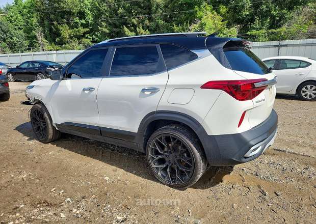 Kia Seltos 2023 — photo 3