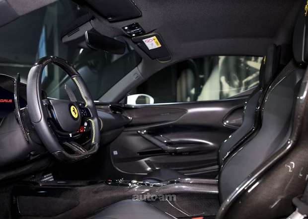 Ferrari SF90