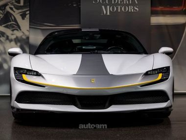 Ferrari SF90  2024 