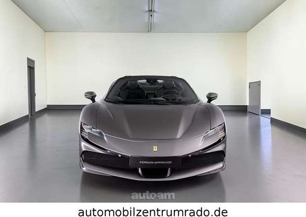 Ferrari SF90