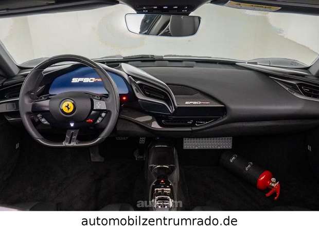Ferrari SF90