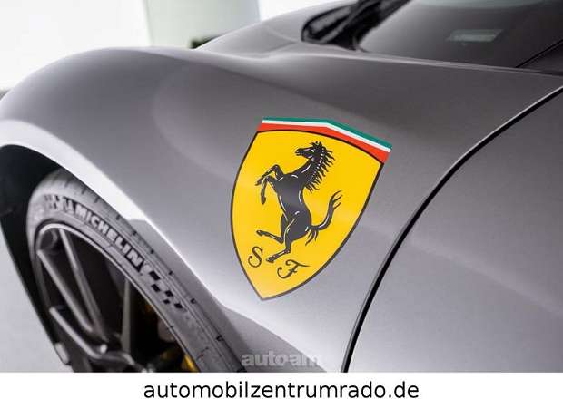 Ferrari SF90