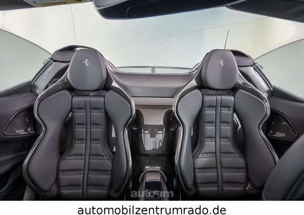 Ferrari SF90