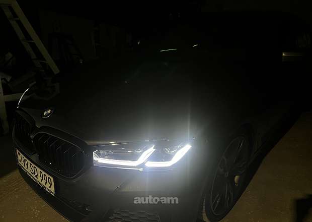BMW 550