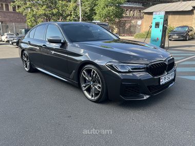 BMW 550  2020 