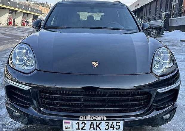 Porsche Cayenne 2017 — фото 1