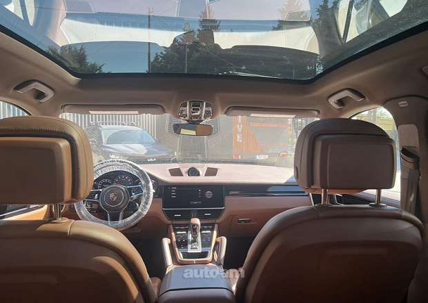 Porsche Cayenne Coupe