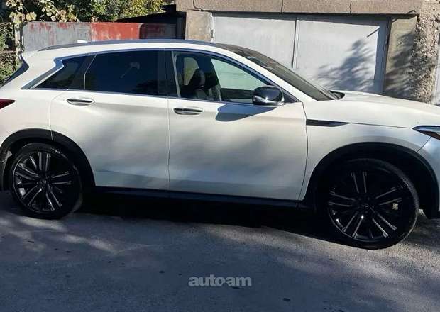 Infiniti QX50