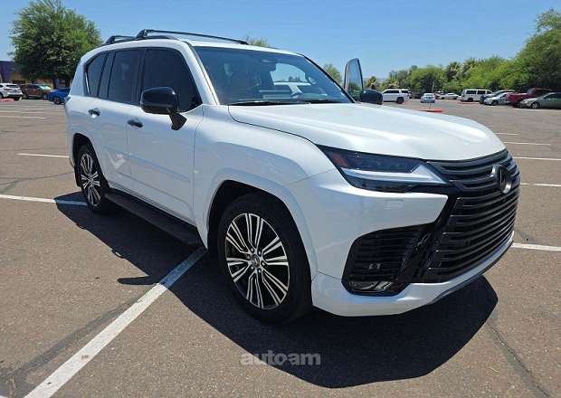 Lexus LX 600