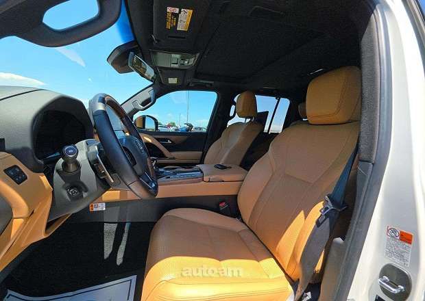Lexus LX 600