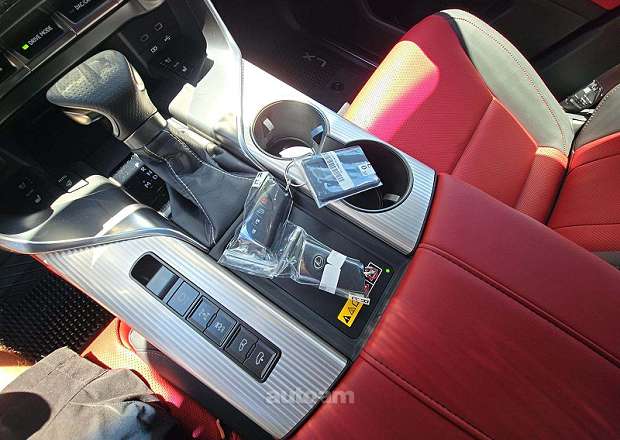 Lexus LX 600
