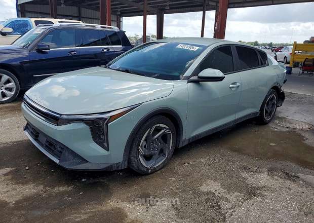 Kia K4