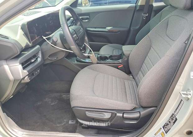 Kia K4