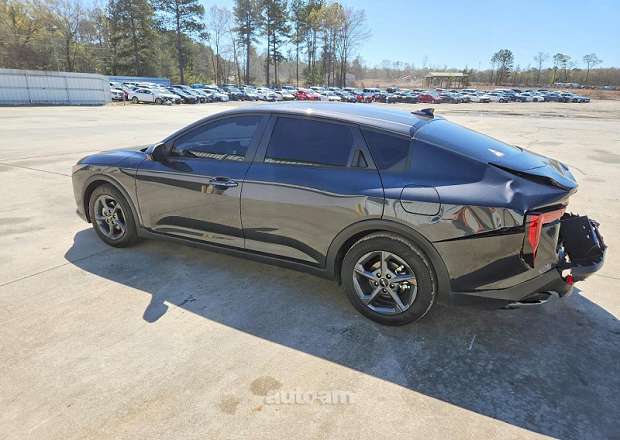 Kia K4