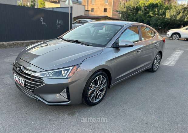 Hyundai Elantra 2019 — լուսանկար 1