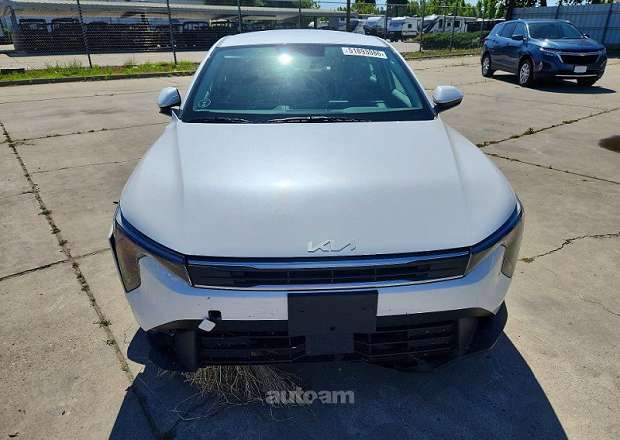 Kia K4