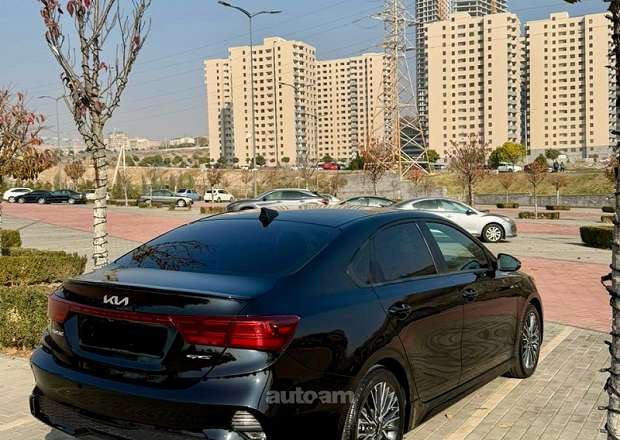 Kia Forte 2024 — լուսանկար 7