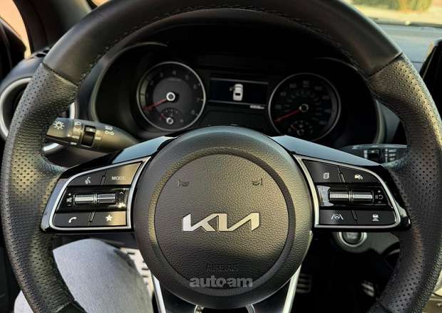Kia Forte 2024 — լուսանկար 15