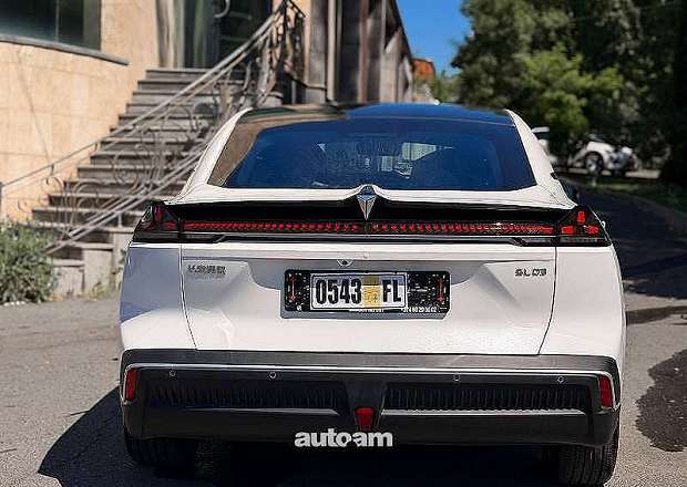 Changan Deepal SL03