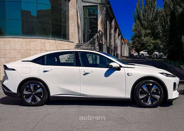 Changan Deepal SL03