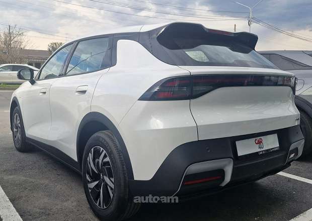 Changan Nevo Q05