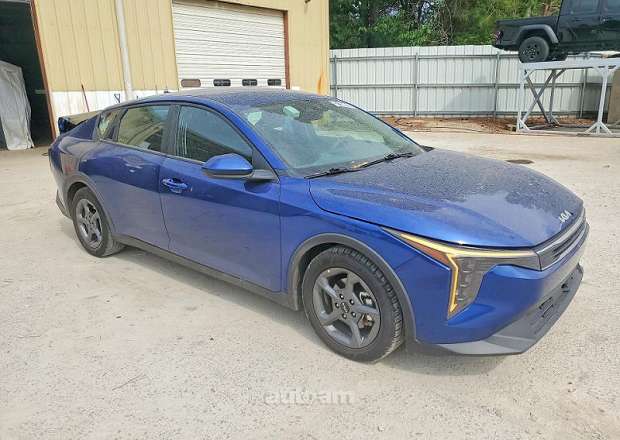 Kia K4