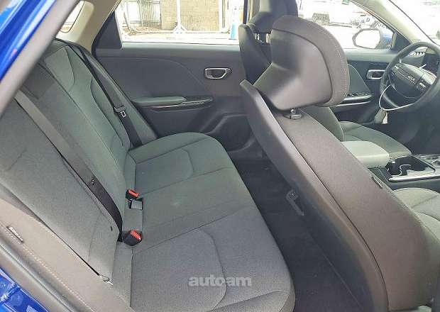 Kia K4