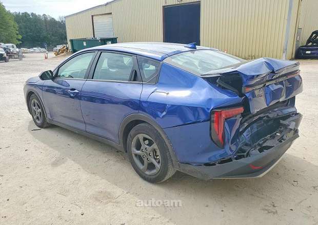 Kia K4