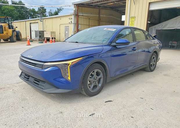 Kia K4