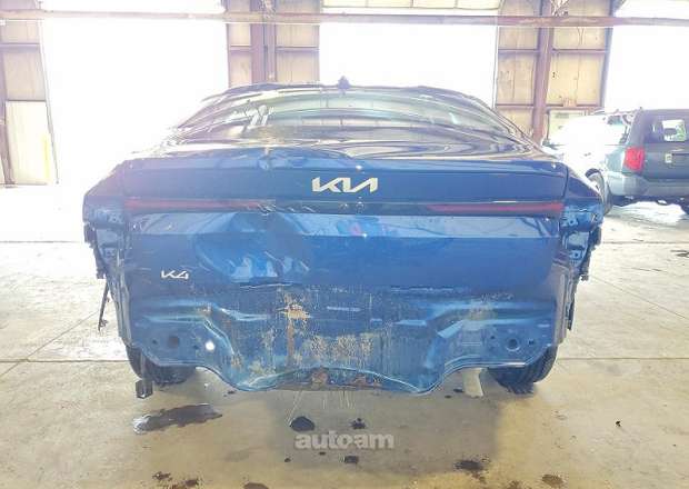 Kia K4