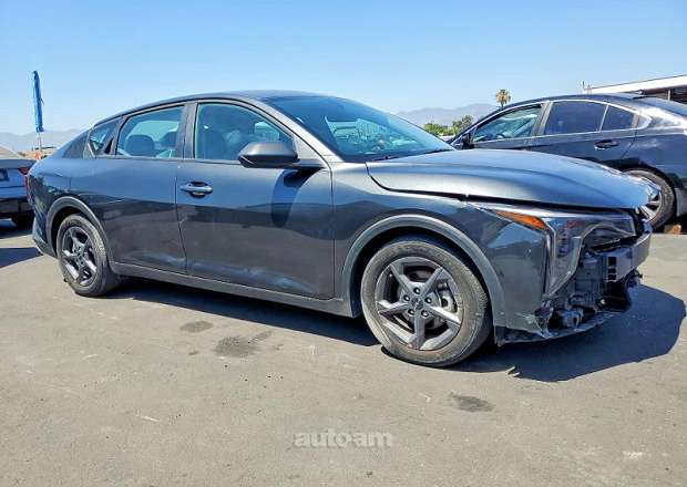 Kia K4