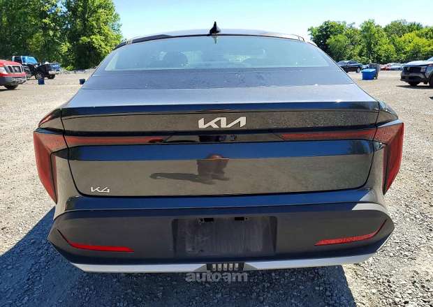Kia K4