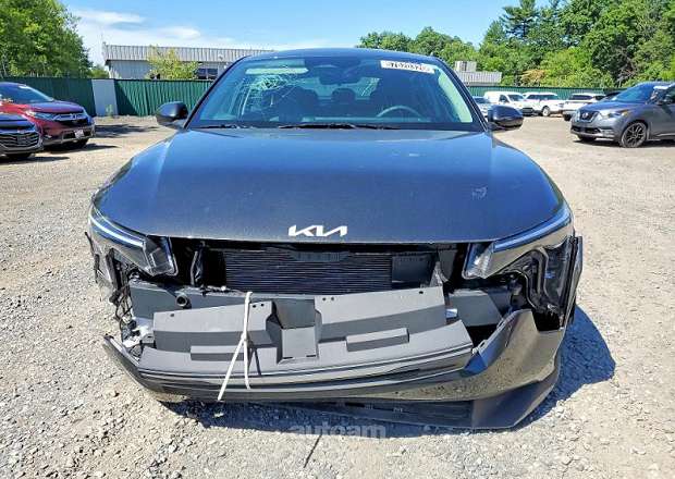 Kia K4