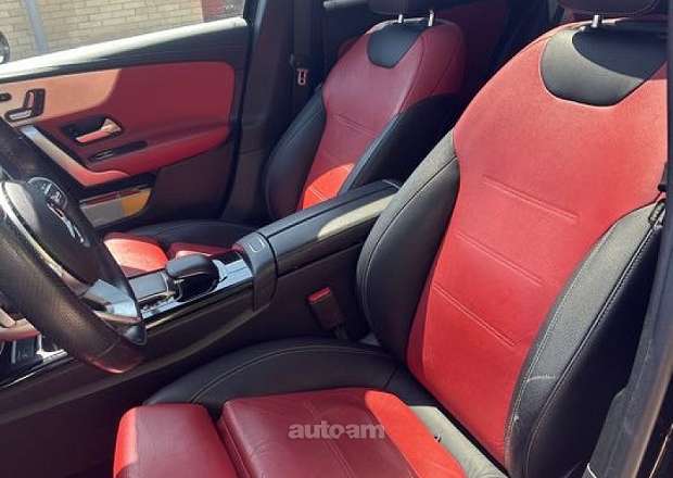 Mercedes-Benz A 220