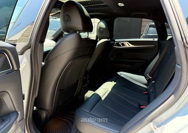 BMW 440