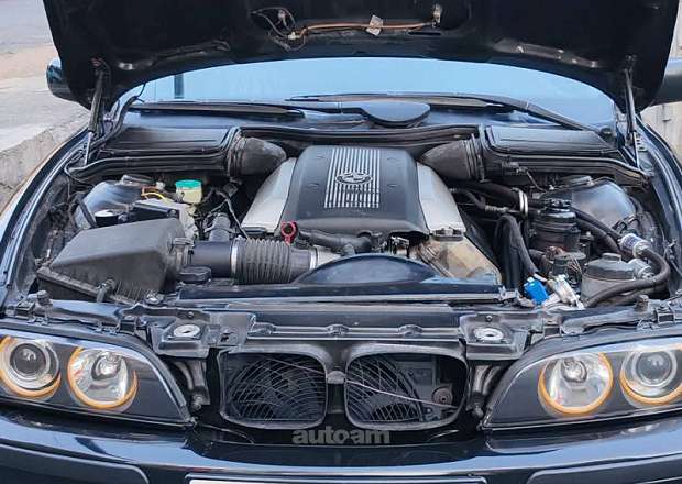 BMW 540