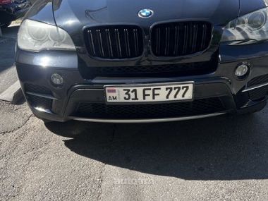 BMW X5  2011 