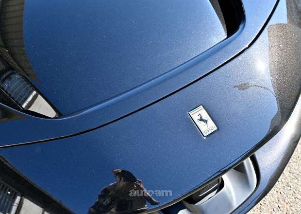 Ferrari SF90