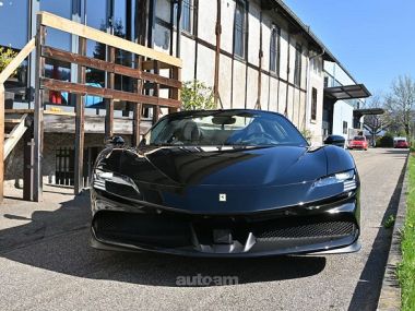 Ferrari SF90  2024 