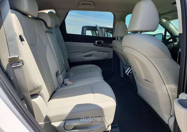 Kia Sorento 2025 — photo 11