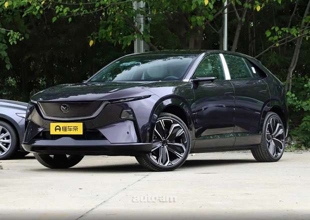 Mazda EZ-60