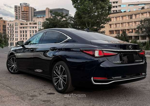 Lexus ES 250