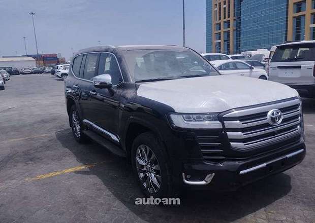 Toyota Land Cruiser 300