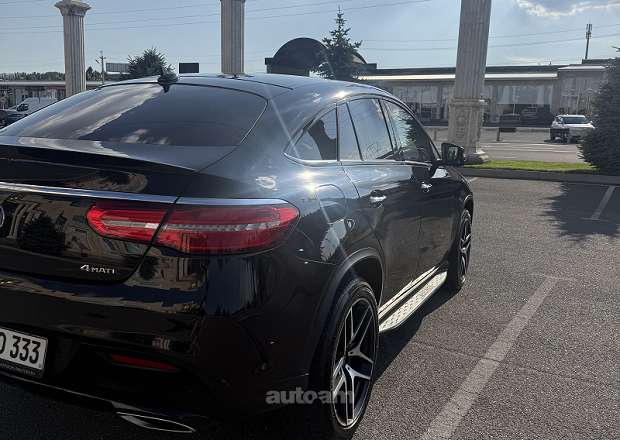 Mercedes-Benz GLC 400