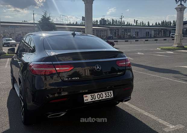 Mercedes-Benz GLC 400