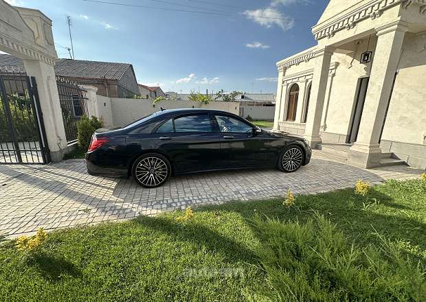 Mercedes-Benz S 500