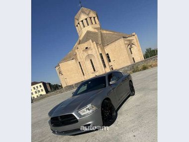 Dodge Charger  2011 