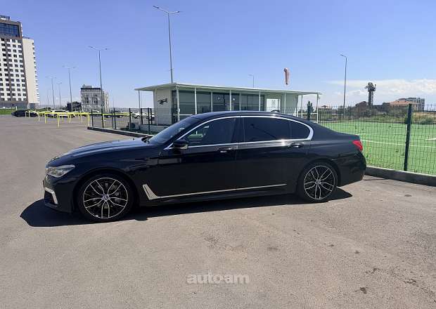 BMW 740