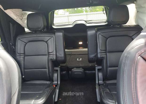 Lincoln Navigator