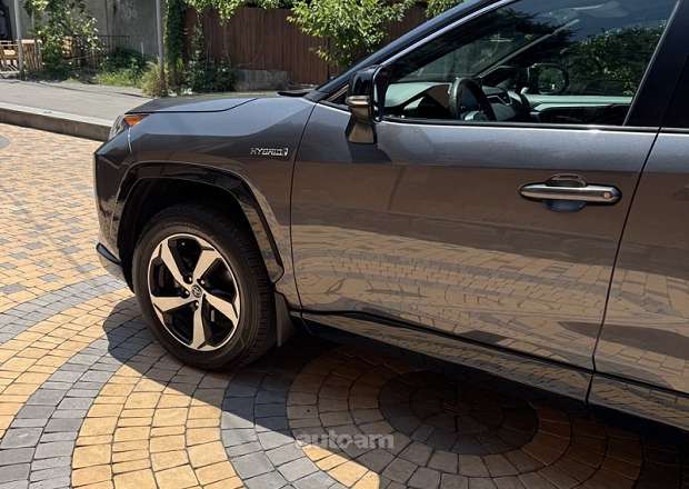 Toyota Rav 4 2020 — լուսանկար 8